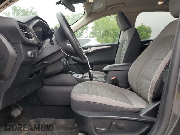 2020 Ford Escape SE z VIN 1FMCU0G64LUB91314, wystawiony jako Copart lot #58558185 z przebiegiem 78 251 mil mil oraz Szkoda całkowita • Salvage title. Historia ofert i sprzedaży dostępna na DreamBid. Obrazek 7.
