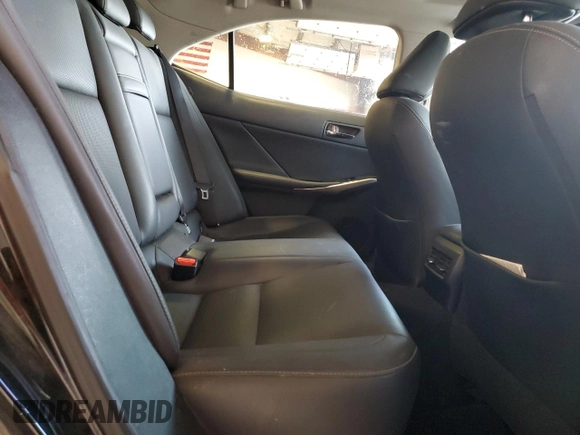 2015 Lexus IS 250 z VIN JTHCF1D27F5018955, wystawiony jako Copart lot #55792505 z przebiegiem 123 315 mil mil oraz Szkoda całkowita • Salvage title. Historia ofert i sprzedaży dostępna na DreamBid. Obrazek 10.