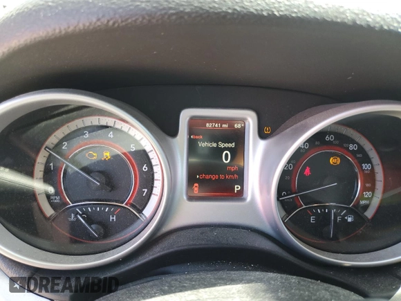 2020 Dodge Journey SE Value with VIN 3C4PDCAB8LT275871, listed as a Copart auction lot 48212735 with 82,741 mi miles and Salvage Title. Bid and sale history available at carsss.com. Image 9.