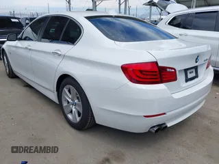 2013 BMW 5 Series 528i with VIN WBAXG5C50DDY34618, listed as a IAAI auction lot 42018050 with 85,272 mi miles and . Bid and sale history available at carsss.com. Image 3.