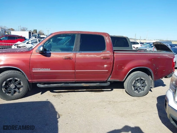 2005 Toyota Tundra SR5 with VIN 5TBET34115S482461, listed as a IAAI auction lot 41406575 with 202,476 mi miles. Bid and sale history available at carsss.com. Image 14.