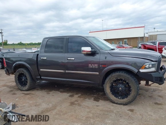2016 Ram 1500 Laramie z VIN 1C6RR7NM3GS250971, wystawiony jako IAAI lot #42324889 z przebiegiem 120 540 mil mil oraz . Historia ofert i sprzedaży dostępna na DreamBid. Obrazek 13.