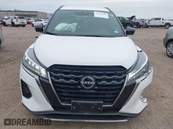2023 Nissan Kicks SR with VIN 3N1CP5DV5PL477504, listed as a IAAI auction lot 41264248 with 35,522 mi miles and . Bid and sale history available at carsss.com. Image 12.