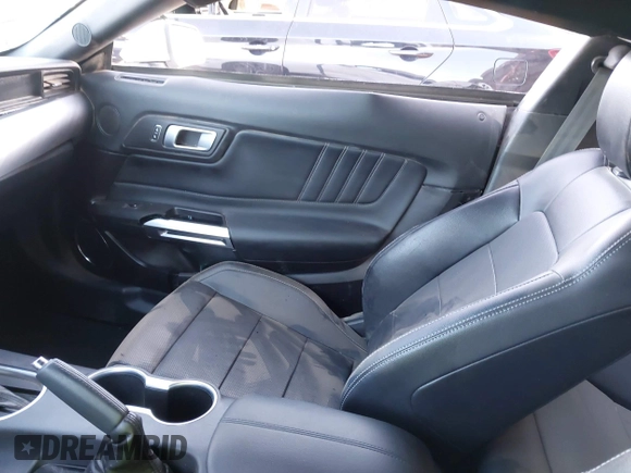 2023 Ford Mustang EcoBoost z VIN 1FA6P8TH2P5110671, wystawiony jako IAAI lot #41745979 z przebiegiem 30 581 mil mil oraz . Historia ofert i sprzedaży dostępna na DreamBid. Obrazek 5.