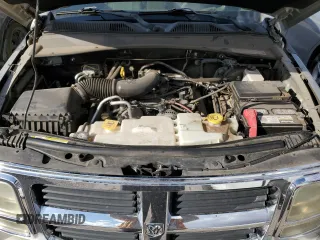2009 Dodge Nitro SE z VIN 1D8GT28K29W504908, wystawiony jako Copart lot #75272154 z przebiegiem 156 571 mil mil oraz Szkoda całkowita • Salvage title. Historia ofert i sprzedaży dostępna na DreamBid. Obrazek 12.