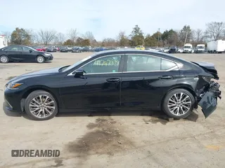 2020 Lexus ES 350 с VIN 58ADZ1B15LU069268, выставлен на аукционе IAAI как лот 41747039 с пробегом 143 025 миль миль и . История ставок и продаж доступна на DreamBid. Изображение 13.