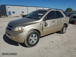 2009 Kia Sorento LX with VIN KNDJD735295895838, listed as a Copart auction lot 81501264 with 174,853 mi miles and Salvage Title. Bid and sale history available at carsss.com. Image 1.