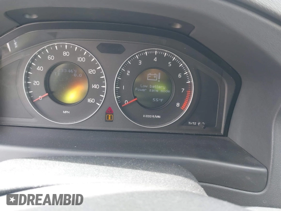 2008 Volvo V70 with VIN YV1BW982681048362, listed as a IAAI auction lot 41937692 with 233,469 mi miles and . Bid and sale history available at DreamBid. Image 7.
