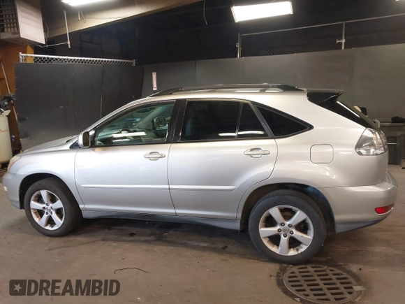 2007 Lexus RX 350 with VIN 2T2GK31U77C019992, listed as a IAAI auction lot 42156400 with 171,437 mi miles. Bid and sale history available at carsss.com. Image 14.