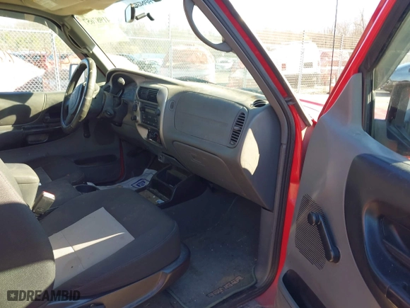 2006 Ford Ranger XL with VIN 1FTYR15E96PA21836, listed as a IAAI auction lot 41987657 with 81,960 mi miles. Bid and sale history available at carsss.com. Image 5.