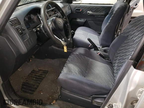 1998 Toyota RAV4 with VIN JT3HP10VXW7075633, listed as a Copart auction lot 52632125 with 185,392 mi miles and Non repairable. Bid and sale history available at DreamBid. Image 7.