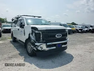 2020 Ford F-250 XL z VIN 1FT7X2B62LEC30895, wystawiony jako Copart lot #59706725 z przebiegiem 90 718 mil mil oraz Szkoda całkowita • Salvage title. Historia ofert i sprzedaży dostępna na DreamBid. Obrazek 13.