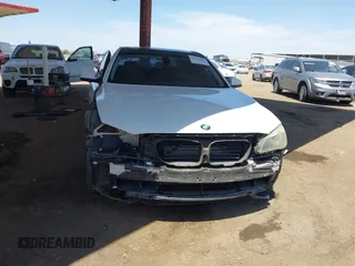 2010 BMW 7 Series 750i z VIN WBAKA8C54ACY36127, wystawiony jako IAAI lot #42392407 z przebiegiem 155 740 mil mil oraz . Historia ofert i sprzedaży dostępna na DreamBid. Obrazek 14.