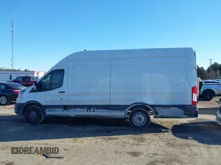 2021 Ford Transit Cargo with VIN 1FTBW3X82MKA14027, listed as a IAAI auction lot 41423524 with 121,221 mi miles. Bid and sale history available at carsss.com. Image 14.