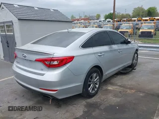 2017 Hyundai Sonata SE with VIN 5NPE24AF5HH531798, listed as a IAAI auction lot 41955060 with 142,985 mi miles and . Bid and sale history available at DreamBid. Image 4.