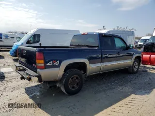 2000 GMC New Sierra 1500 SLE with VIN 1GTEK19T4YE388996, listed as a Copart auction lot 54171395 with 98,841 mi miles and Clean Title. Bid and sale history available at carsss.com. Image 3.