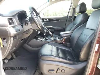 2016 Kia Sorento EX z VIN 5XYPH4A16GG032817, wystawiony jako Copart lot #61597135 z przebiegiem 90 911 mil mil oraz Szkoda całkowita • Salvage title. Historia ofert i sprzedaży dostępna na DreamBid. Obrazek 7.