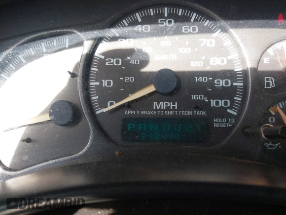 2001 Chevrolet Silverado 1500 LS with VIN 2GCEC19T311390663, listed as a IAAI auction lot 41557167 with 248,447 mi miles. Bid and sale history available at carsss.com. Image 7.