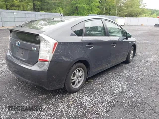 2010 Toyota Prius II z VIN JTDKN3DU9A0141787, wystawiony jako IAAI lot #42375817 z przebiegiem 270 502 mil mil oraz . Historia ofert i sprzedaży dostępna na DreamBid. Obrazek 4.