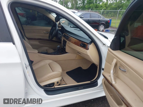 2008 BMW 3 Series 335i with VIN WBAVB73528VH26019, listed as a IAAI auction lot 42238763 with Not provided miles and . Bid and sale history available at DreamBid. Image 5.