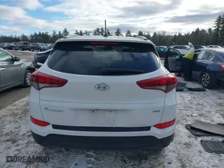 2016 Hyundai Tucson SE with VIN KM8J3CA44GU254260, listed as a IAAI auction lot 41328567 with 124,554 mi miles. Bid and sale history available at carsss.com. Image 17.