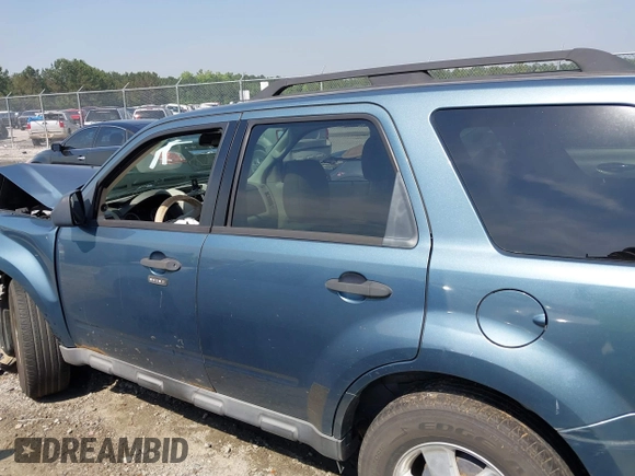 2010 Ford Escape XLT с VIN 1FMCU9D74AKB50014, выставлен на аукционе IAAI как лот 42273459 с пробегом Не указан миль и . История ставок и продаж доступна на DreamBid. Изображение 13.