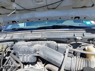 2015 Ford Super Duty F-250 SRW XL with VIN 1FDBF2B69FED21613, listed as a IAAI auction lot 41828456 with 389,777 mi miles. Bid and sale history available at carsss.com. Image 10.