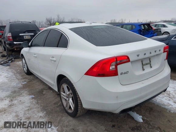 2015 Volvo S60 T5 Drive-E Premier с VIN YV140MFK3F1351631, выставлен на аукционе IAAI как лот 41558911 с пробегом 144 457 миль миль и . История ставок и продаж доступна на DreamBid. Изображение 3.