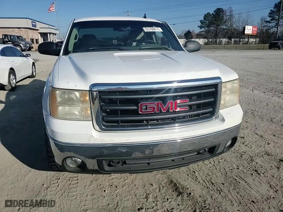 2007 GMC Sierra 1500 SLE1 with VIN 2GTEC190X71526723, listed as a Copart auction lot 85796874 with 301,892 mi miles and Salvage Title. Bid and sale history available at carsss.com. Image 10.