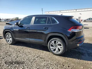 2021 Volkswagen Atlas SEL z VIN 1V2BC2CA5MC235030, wystawiony jako Copart lot #46378545 z przebiegiem 31 212 mil mil oraz Szkoda całkowita • Salvage title. Historia ofert i sprzedaży dostępna na DreamBid. Obrazek 2.