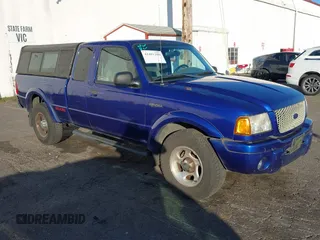 2002 Ford Ranger XL Fleet with VIN 1FTZR45E12PB66501, listed as a IAAI auction lot 41401200 with 136,634 mi miles. Bid and sale history available at carsss.com. Image 1.