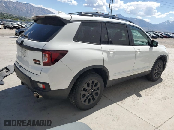 2022 Honda Passport TrailSport with VIN 5FNYF8H65NB004885, listed as a Copart auction lot 54376465 with 79,516 mi miles and Salvage title. Bid and sale history available at DreamBid. Image 3.