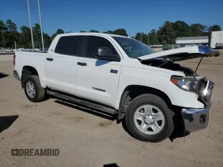 2020 Toyota Tundra 2WD SR5 with VIN 5TFEY5F17LX263254, listed as a Copart auction lot 73568964 with 57,348 mi miles and Salvage Title. Bid and sale history available at carsss.com. Image 4.