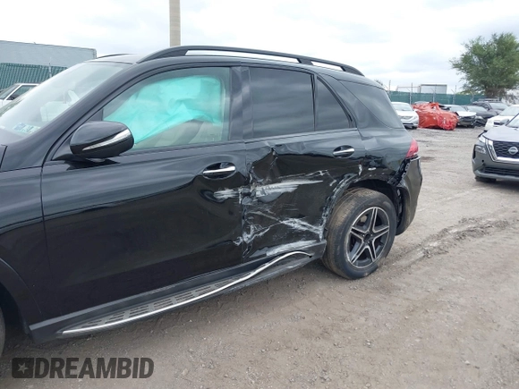 2020 Mercedes-Benz GLE 450 with VIN 4JGFB5KEXLA100966, listed as a IAAI auction lot 40288315 with 47,768 mi miles and . Bid and sale history available at DreamBid. Image 6.