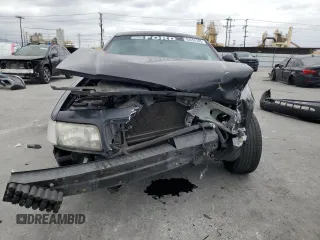 2010 Ford Police Interceptor с VIN 2FABP7BV3AX127596, выставлен на аукционе Copart как лот 53552185 с пробегом Не указан миль и Списание • Salvage title. История ставок и продаж доступна на DreamBid. Изображение 5.