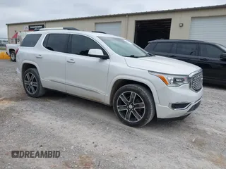2017 GMC Acadia Denali z VIN 1GKKNPLS4HZ317324, wystawiony jako IAAI lot #42274798 z przebiegiem 128 081 mil mil oraz . Historia ofert i sprzedaży dostępna na DreamBid. Obrazek 1.