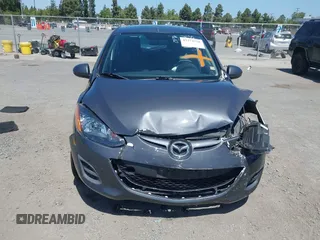 2014 Mazda 2 Sport z VIN JM1DE1KY8E0172828, wystawiony jako IAAI lot #42374758 z przebiegiem 120 180 mil mil oraz . Historia ofert i sprzedaży dostępna na DreamBid. Obrazek 11.