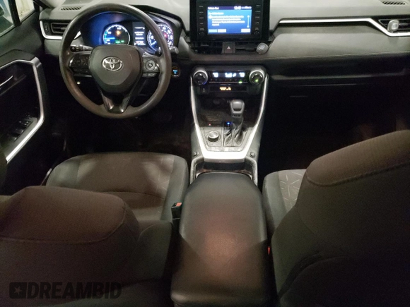 2019 Toyota RAV4 Hybrid XLE with VIN 2T3RWRFV2KW032119, listed as a Copart auction lot 49328235 with 135,235 mi miles and Salvage Title. Bid and sale history available at carsss.com. Image 8.