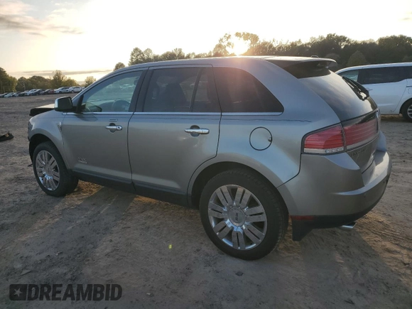 2008 Lincoln MKX with VIN 2LMDU68C68BJ05661, listed as a Copart auction lot 79660994 with Not Provided miles and Clean Title. Bid and sale history available at carsss.com. Image 2.
