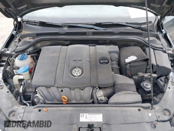 2011 Volkswagen Jetta SE with VIN 3VWDZ7AJ0BM355626, listed as a IAAI auction lot 42306937 with 144,572 mi miles and . Bid and sale history available at DreamBid. Image 10.