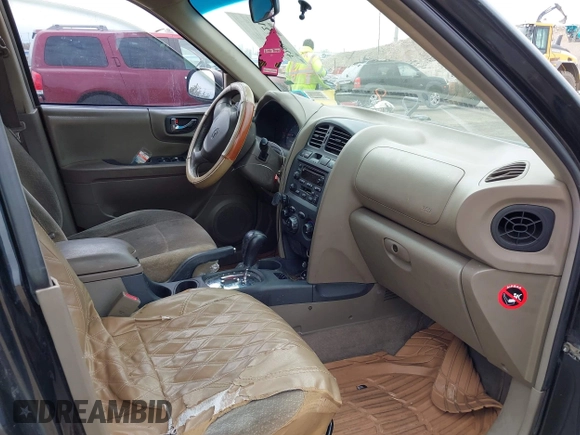 2004 Hyundai Santa Fe GLS with VIN KM8SC73D54U714336, listed as a IAAI auction lot 42079721 with 104,751 mi miles. Bid and sale history available at carsss.com. Image 5.