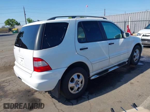 2002 Mercedes-Benz M 320/430/500 with VIN 4JGAB54E02A345071, listed as a IAAI auction lot 42158686 with Not provided miles and . Bid and sale history available at DreamBid. Image 4.