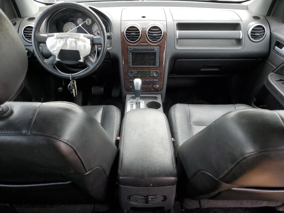2007 Ford Freestyle Limited with VIN 1FMDK03117GA29875, listed as a Copart auction lot 81833514 with 186,012 mi miles and Salvage Title. Bid and sale history available at carsss.com. Image 8.