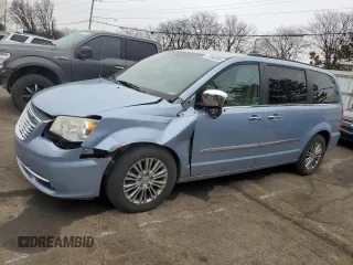 2013 Chrysler Town & Country Touring-L with VIN 2C4RC1CG8DR565461, listed as a Copart auction lot 47395965 with 132,177 mi miles and Salvage Title. Bid and sale history available at carsss.com. Image 1.