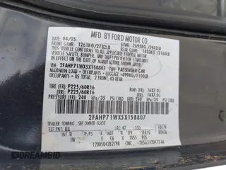 2005 Ford Police Interceptor z VIN 2FAHP71WX5X158807, wystawiony jako IAAI lot #42282107 z przebiegiem 153 787 mil mil oraz . Historia ofert i sprzedaży dostępna na DreamBid. Obrazek 9.