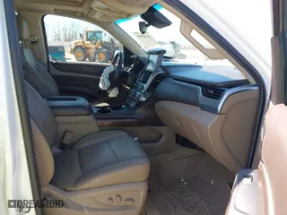 2016 Chevrolet Suburban LT with VIN 1GNSKHKC7GR172516, listed as a IAAI auction lot 41680550 with 237,270 mi miles. Bid and sale history available at carsss.com. Image 5.