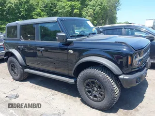 2023 Ford Bronco с VIN 1FMEE5DP6PLB86854, выставлен на аукционе IAAI как лот 42498438 с пробегом 9 225 миль миль и . История ставок и продаж доступна на DreamBid. Изображение 13.