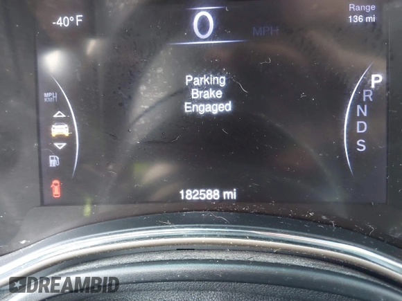 2015 Jeep Grand Cherokee Altitude with VIN 1C4RJEAGXFC856684, listed as a IAAI auction lot 41670546 with 182,588 mi miles. Bid and sale history available at carsss.com. Image 15.