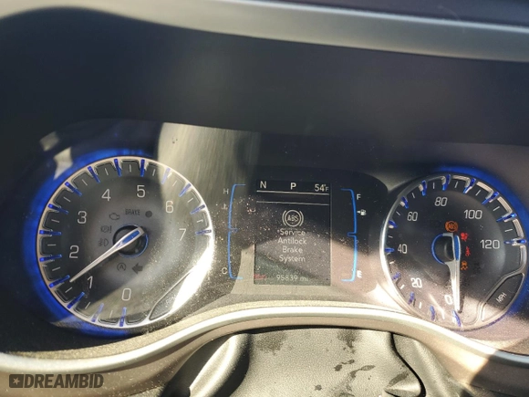 2017 Chrysler Pacifica Touring-L with VIN 2C4RC1BG5HR785101, listed as a Copart auction lot 46224715 with 95,839 mi miles and Salvage Title. Bid and sale history available at carsss.com. Image 9.