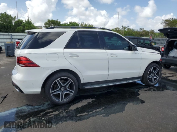 2018 Mercedes-Benz GLE 350 with VIN 4JGDA5JB6JB082913, listed as a Copart auction lot 60832255 with 105,104 mi miles and Salvage title. Bid and sale history available at DreamBid. Image 3.